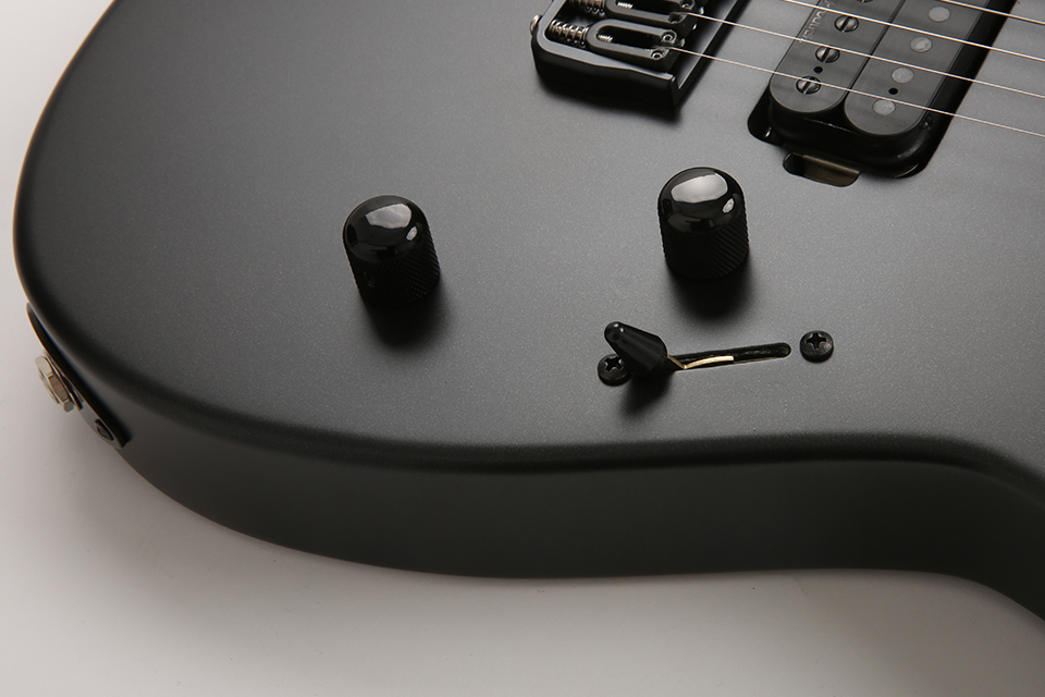 ������� Edwards E-M-II-7 �Ϸ���Ÿ 7�� (Metallic Black Satin) �� �̹��� 7