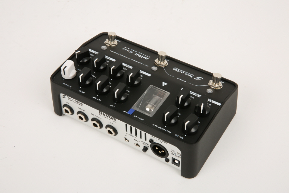 [Ư��-��ǰ]Two Notes - Revolt Bass / �Ƴ��α� ���� �ùķ����� 5200 �� �̹��� 5