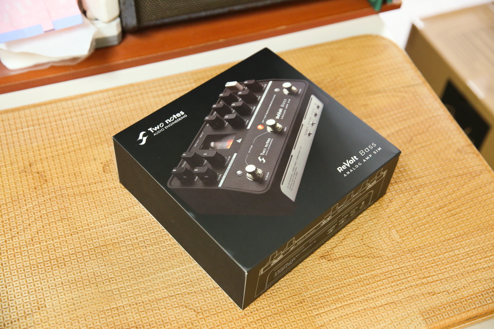 [Ư��-��ǰ]Two Notes - Revolt Bass / �Ƴ��α� ���� �ùķ����� 5200 �� �̹��� 4