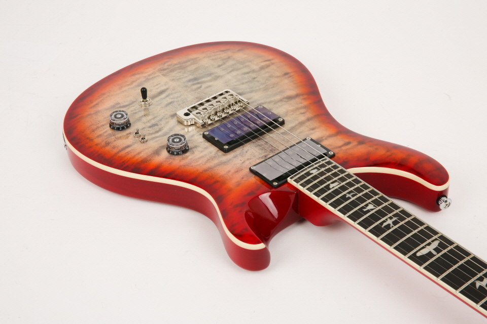 [Ư��-��ǰ][2025] PRS SE Custom 24-08 Quilt �Ϸ���Ÿ (Charcoal Cherry Burst) 1683 �� �̹��� 13
