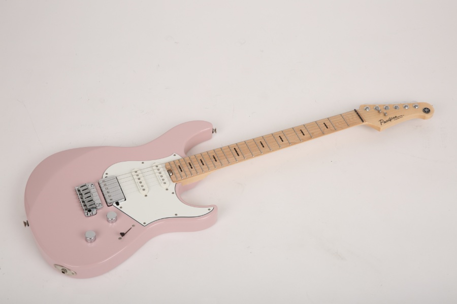 [Ư��] �߸��� Yamaha Pacifica Standard Plus �Ϸ���Ÿ (2012) �� �̹��� 2