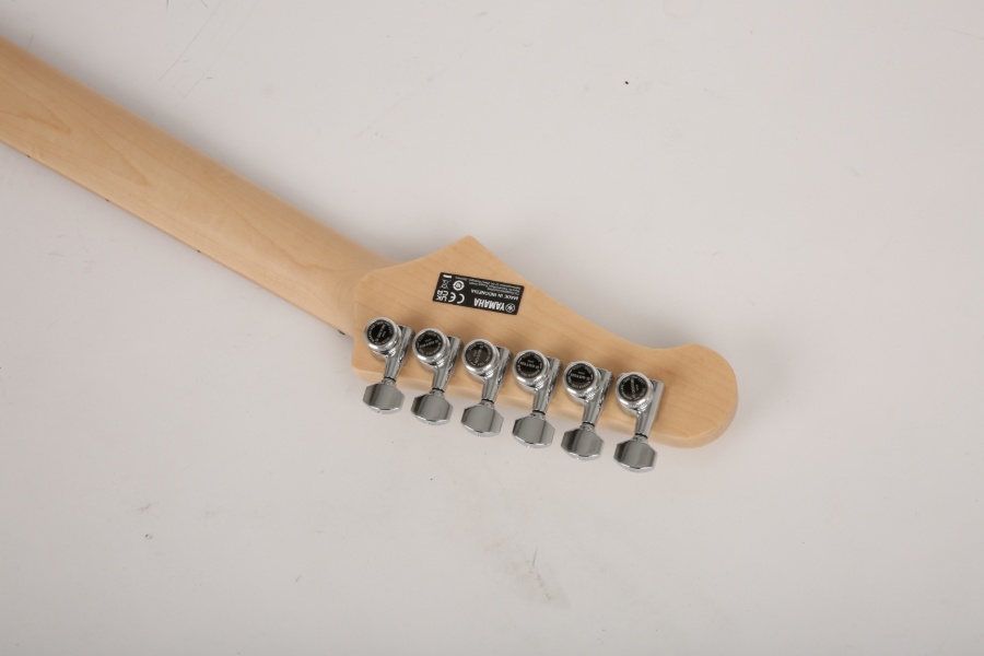 [Ư��] �߸��� Yamaha Pacifica Standard Plus �Ϸ���Ÿ (2012) �� �̹��� 6